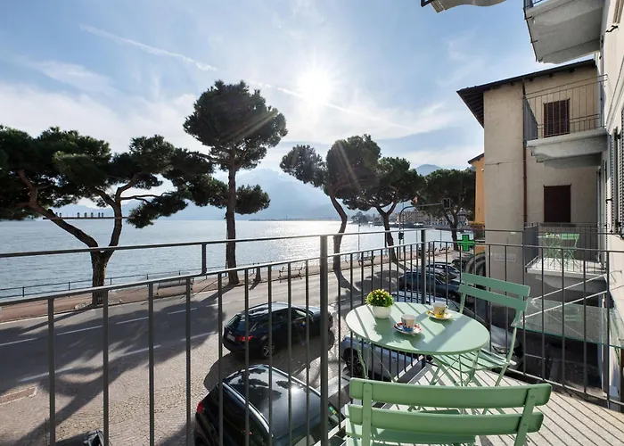 Διαμέρισμα View *